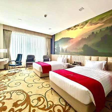 Hotel Mechi Crown Kakarvitta Luaran gambar